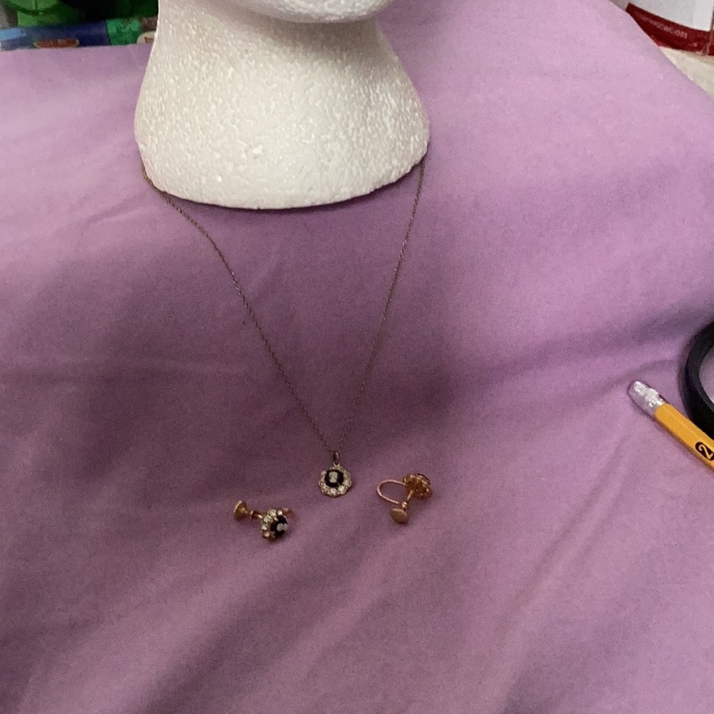 Jewelry set, small set , cameo.